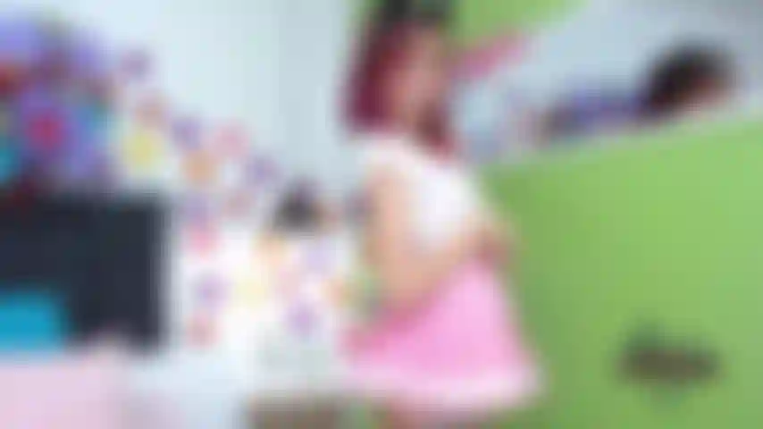 Enjoy my body and watch me masturbate with my favorite dildo.