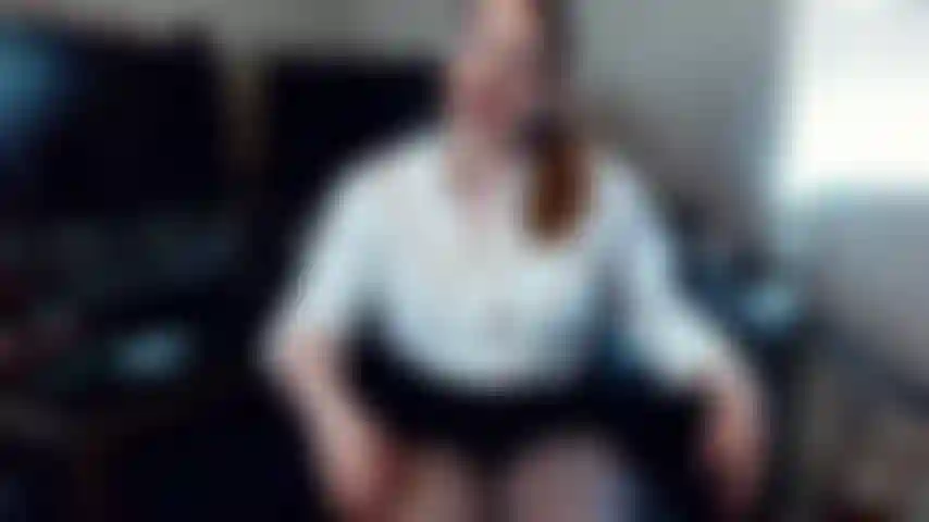 Hot Coworker in Pantyhose Jerks off with you