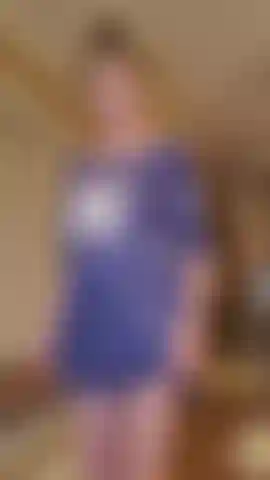 8 months Pregnant Getting Naked to Skinny Dip