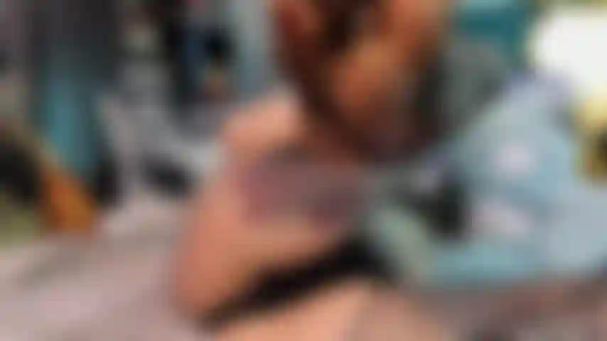 Giantess and feet play