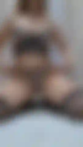 inizia a scoprirmi con questo mini video ...
poi vieni a giocare in privato con me