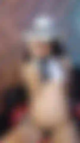 Enjoy me a little with me