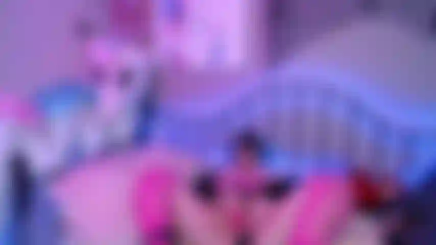 CamSlut Nina Loves Anal