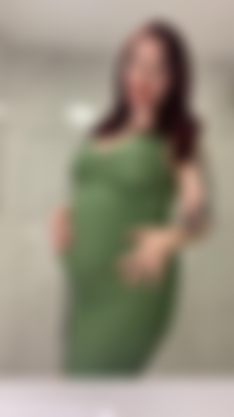 31 weeks PREGNANT Green dress to naked BELLY WORSHIP and pussy play
