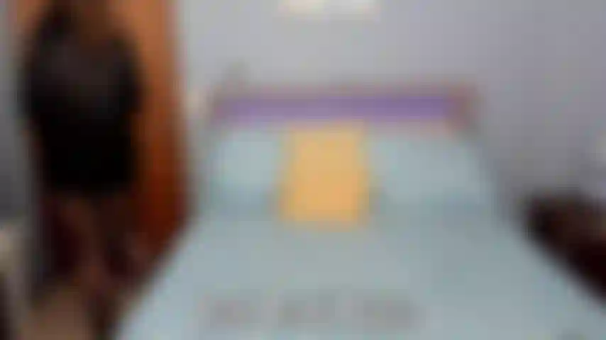 Black Pantyhose Tease- Watch me tease you wearing black pantyhose. 
Showing off ass, tits. Sucking dildo and giving JOI.