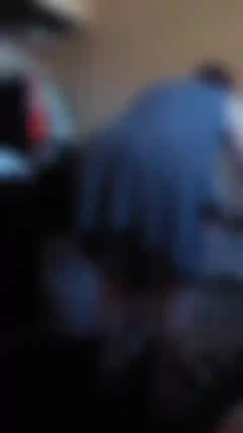 Let's see that naked ass  nice tits