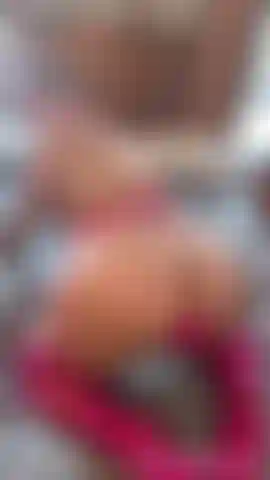 Bunny shakes ass with butt plug in