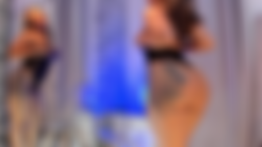 Sensual teasing with my body and shake full big ass.