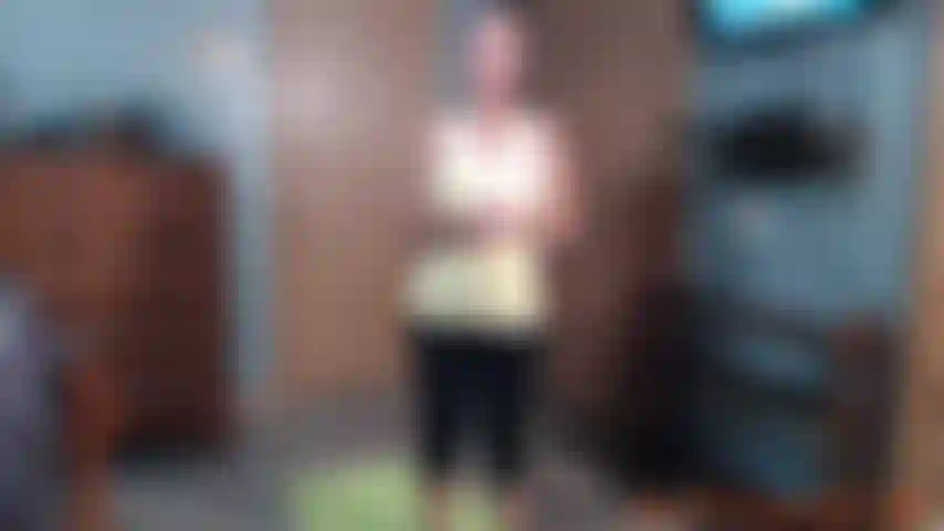 Nikki`s Naked Workout