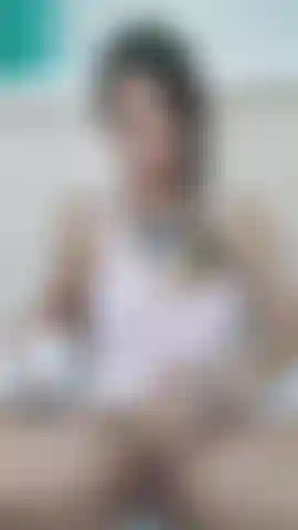 Watch me shave the hair off my pussy until it's nice and smooth for you