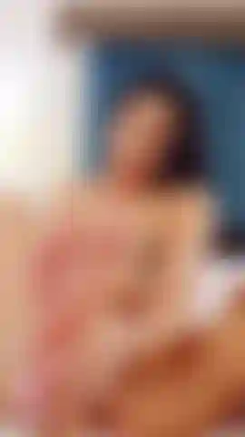 Feet and soles oiled.