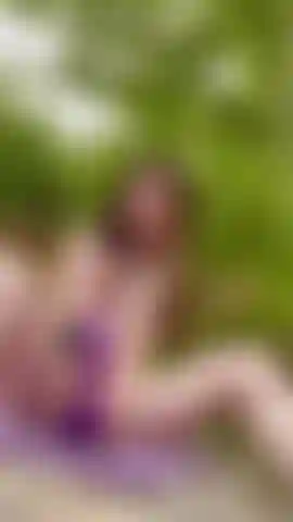 Wilder Dreyes Hitachi wand outside, waterfall sounds surrounding me as I cum for you