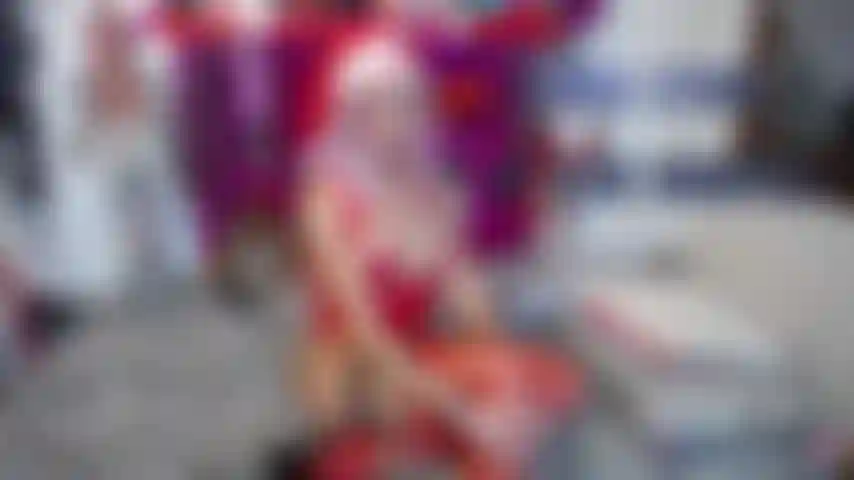 XMAS SPECIAL JOI CEI GAMES - TOSS THE COIN