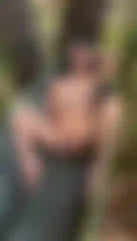 Masturbation in nature.