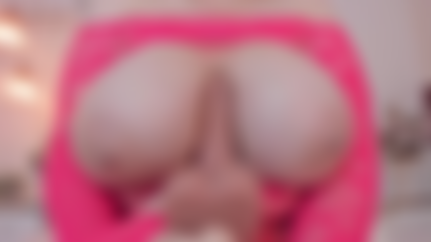 A very close and sloppy titjob
